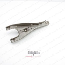 NEW GENUINE TOYOTA 4RUNNER TACOMA CLUTCH RELEASE FORK SUB-ASSY 31204-20071 - $641.65 MXN
