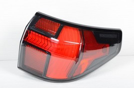 Mint! 2022-2024 Hyundai Santa Cruz Halogen &amp; LED Tail Light Right Passenger OEM - £138.52 GBP