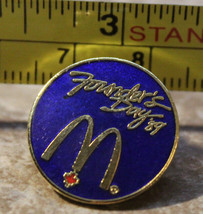 McDonalds Founders Day 1989  89 Employee Collectible Pin Button - $11.05