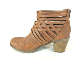 American Rag Beige Zip Ankle Booties Heels Shoes Women&#39;s 8 1/2 (SW46) - $22.77