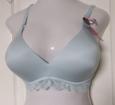 Maidenform Lift wireless Bra Size 38D Style DM1196 Blue - $15.79