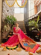 Women&#39;s Paithani Silk Blend Woven Saree With Blouse Piece Sari - £26.96 GBP