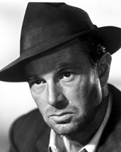 Sterling Hayden In The Asphalt Jungle In Hat 16X20 Canvas Giclee - £55.93 GBP