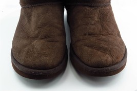 UGG Boot Sz 6 M Warm Round Toe Brown Leather Women - £19.95 GBP