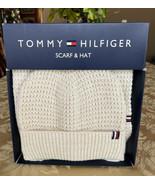 Tommy Hilfiger Women&#39;s Beige &amp; Gold Knit Beanie Hat Cap &amp; Scarf Flag Log... - £42.77 GBP