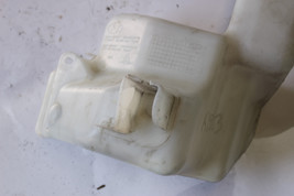 2009-14 HYUNDAI GENESIS SEDAN WINDSHIELD WASHER FLUID RESERVOIR TANK &PUMP K1813 image 4