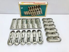 Vintage Williams Sonoma Three Placques Mini Pastry Tins Made in Portugal - $9.99