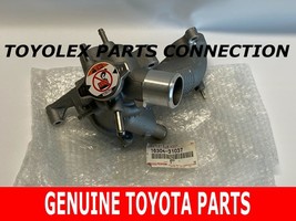 New Genuine TOYOTA/LEXUS Factory Oem Thermostat Outlet 16304-31037 - £78.91 GBP