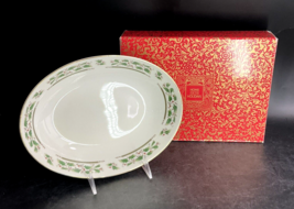 Royal Limited Holly Holiday Oval Vegetable Bowl 10 1/2&quot; Serving Dish Japan - $21.78