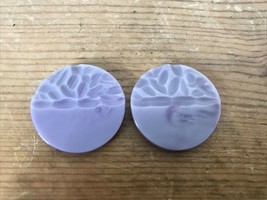 Vintage Antique Set Pair 2 Lavender Purple Carved Moonglow Shank Buttons... - $29.99