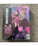 2022 NEW Mattel G3 Monster High DRACULAURA Collectible Doll - $26.17