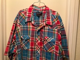 Vintage Wrangler Western Shirt Men&#39;s 2XL Long Tail Red/Blue Plaid Pearl Snaps - £27.83 GBP