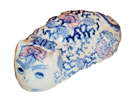 Vintage Cat Kitten Blue White ceramic porcelain Animal Figurine oriental kitsch - £23.38 GBP