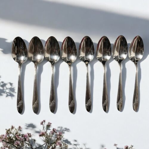 1946 Oneida Community Tudor Plate QUEEN BESS II Tea Spoons Lot Of 8 Vintage - $27.84