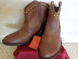 Mossimo Women’s Boots Size 7, COGNAC/KALAYLA (#1769) - £42.35 GBP