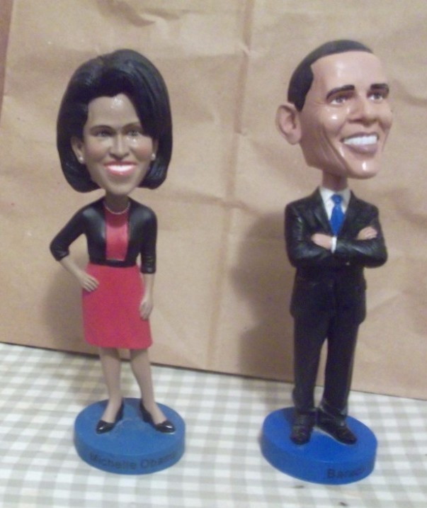Royal Bobbles Barack And Michelle Obama BobbleHead Collection Set No Box Item image 2