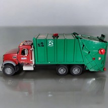 Bruder Toys MACK Granite Rear Loading Garbage Truck Recycling Vehicle Gr... - $1,319.06 MXN