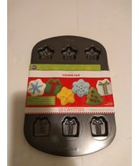 Wilton Christmas Holiday Cookie Pan Non Stick Easy Release 4 Designs - €5,16 EUR