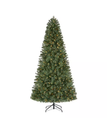 7.5 Ft. Festive Pine LED Pre-Lit Artificial Christmas Tree T10 - $2,403.65 MXN