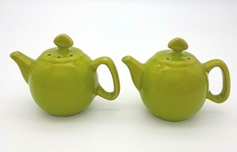 Vintage Teapot Salt And Pepper Shakers Avocado Green Ceramic Collectible... - £15.31 GBP