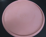 Tupperware 229-27 Round Pink Replacement Lid With Y Tab - $9.89