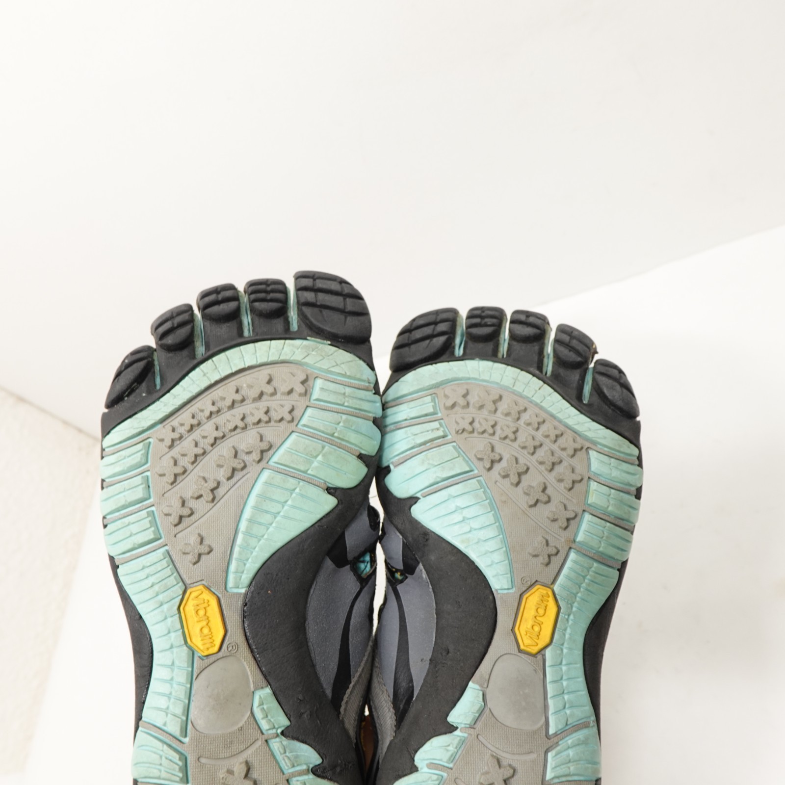 Vibram FiveFingers Running Shoes Barefoot Womens 6.5 Euro 37 13w4304 Outdoors Item image 7