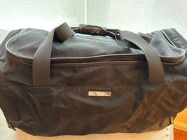 VTG EUC GUCCI Black Nylon Duffel Bag 23&#39;&#39; x 12&#39;&#39; x 10&#39;&#39; Made in Italy Travel - £397.60 GBP