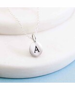 Sterling Silver Initial Charm Necklace - Letter A - €32,53 EUR