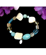 Cookie Lee Abalone SHELL Beaded BRACELET Shades of Blue Plastic Beads El... - $22.14 CAD