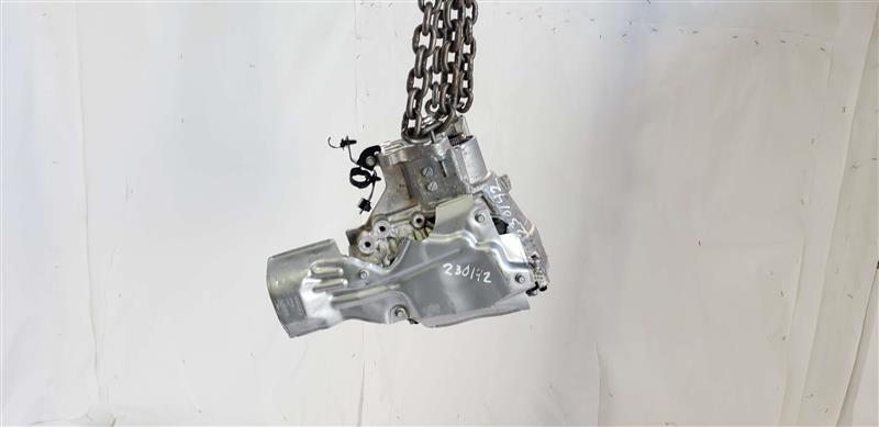 Transfer Case Assembly 2.0 AT AWD Non Hybrid 162 Miles OEM 2023 Volvo S90 Item image 3