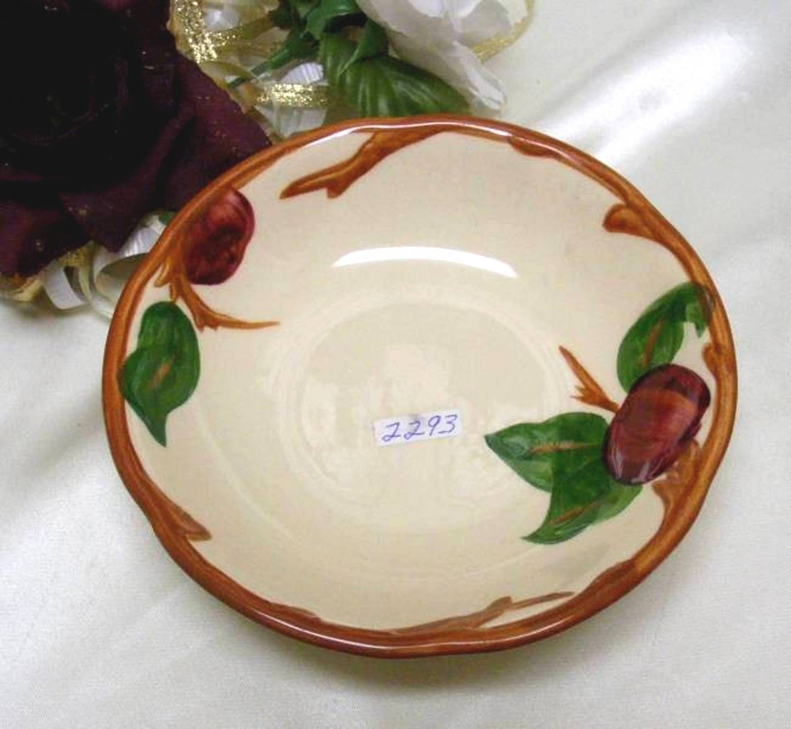 2293 Vintage Franciscan Apple Berry Bowl - $5.00