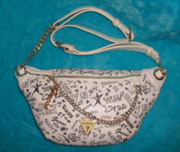 GUESS Fanny Pack / Belt Waist Bag-Graffiti Signature Logo-Chain-Travel /... - $34.00