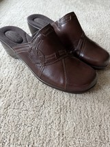 CLARKS Bendables 60614 Women&#39;s Brown Leather Slip On Mule Loafer Size 9.5 M - $633.54 MXN