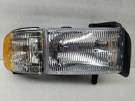 Passenger Headlight *Without Sport Model* Fits 94-01 Dodge Ram 1500 Pick... - £56.76 GBP
