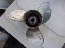 Johnson USED outboard motor propeller 14.5 X 18 389924 Stainless Steal RH - $143.55