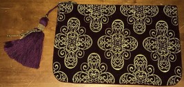 Shiraleah Chicago Pochette Clutch Burgundy Gold Design Brunella Zip New - $131.47 MXN