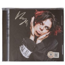 Yungblud Signed CD Booklet Self Titled Album Cover Beckett Rock Pop Punk Merch - £169.58 GBP