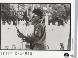 Tracy Chapman 1989 original 8x10 photo Elektra Records promotional - $29.99