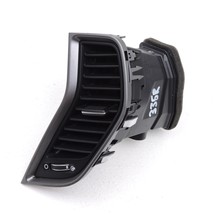 2016-2018 Hyundai Santa Fe Front Center Right Dashboard Dash Air Vent Tr... - $734.22 MXN