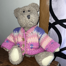 Boyds Bear In Pink And Purple Sweater 1364 10 Inches Tall Jointed - £19.26 GBP