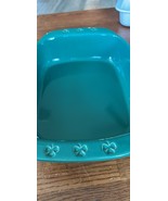 Chantel Green Casserole Baking Dish with Shamrocks - $281.20 MXN