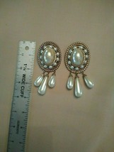 Vintage Clip Earrings Lg Gold Button W/ Pearl Dangling Teardrops - £35.17 GBP
