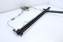 2002-2005 BMW 745i REAR LEFT DRIVER DOOR WINDOW SUN ROLLER SHADE MOTOR U0428 image 8