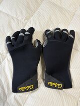 Cabelas Angler Gloves Neoprene Fishing Gloves Medium - $19.00