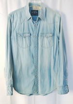 American Eagle Mens Jeans Shirt Size M Light Denim Vintage Fit Long Sleeve NWT - £20.25 GBP