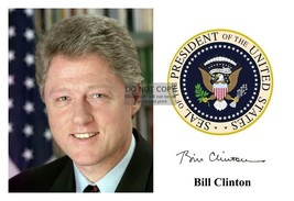 President Bill Clinton Presidential Seal Autograph 4X6 Photograph - £6.36 GBP