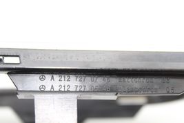 10-13 MERCEDES-BENZ E350 SEDAN Front Left Driver Side Door Handle Trim F3709 image 11