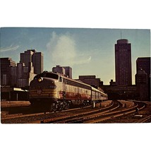 Postcard Locomotive, The Canadian Pacific 1802, GM, Montreal, Quebec City - £7.89 GBP