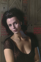 Claire Bloom scoop neck lace top busty leaning on wall 18x24 Poster - £18.52 GBP