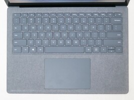 Microsoft Surface Laptop 4 13.5” Core i7-1185G7 16GB 512GB SSD - Ice Blue image 3